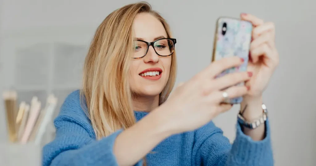 Social media boundaries after cheating