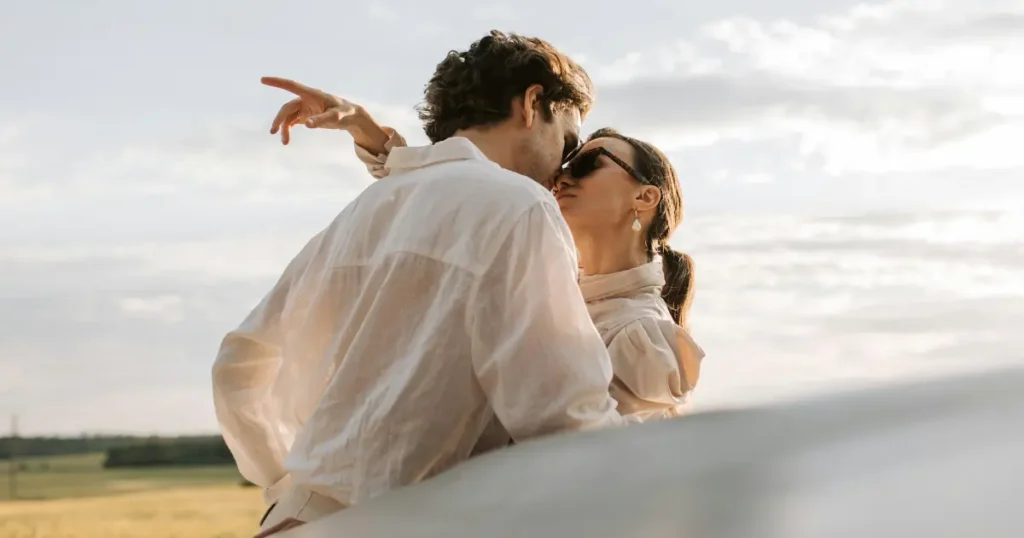 How to be physically romantic to your boyfriend